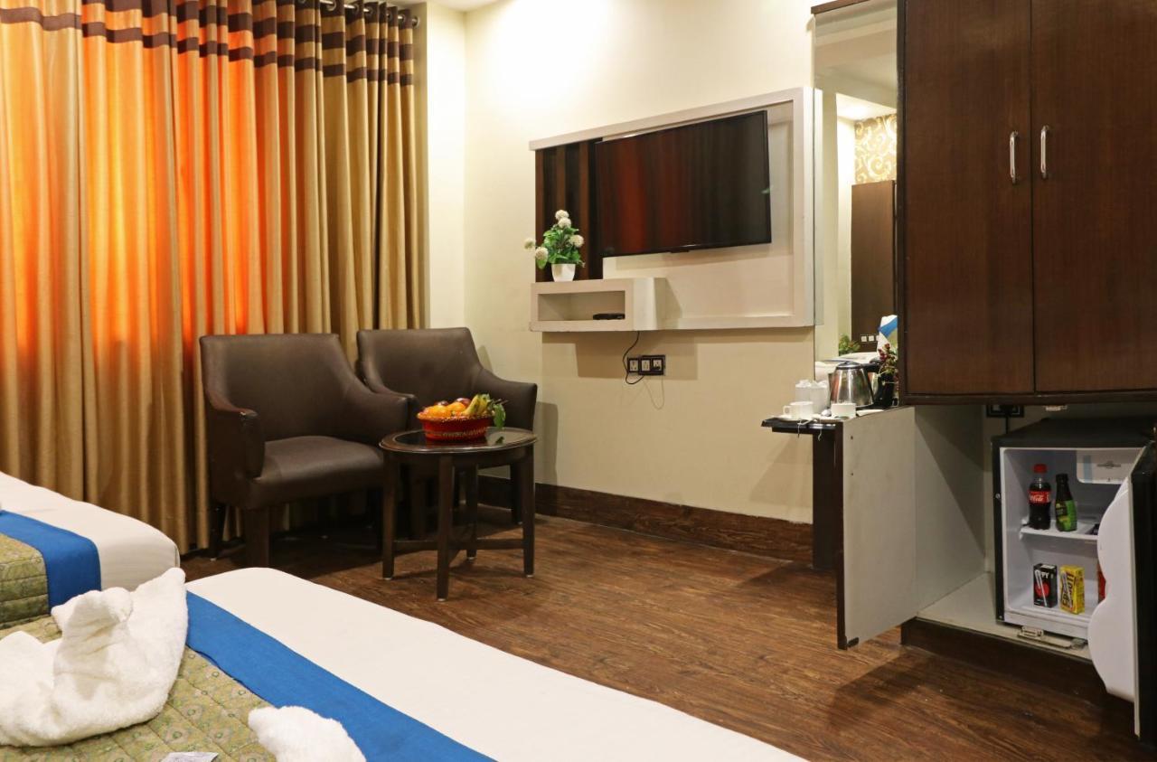 Hotel Mannat International By Mannat نيودلهي المظهر الخارجي الصورة