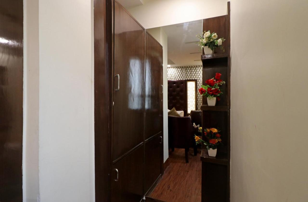 Hotel Mannat International By Mannat نيودلهي المظهر الخارجي الصورة