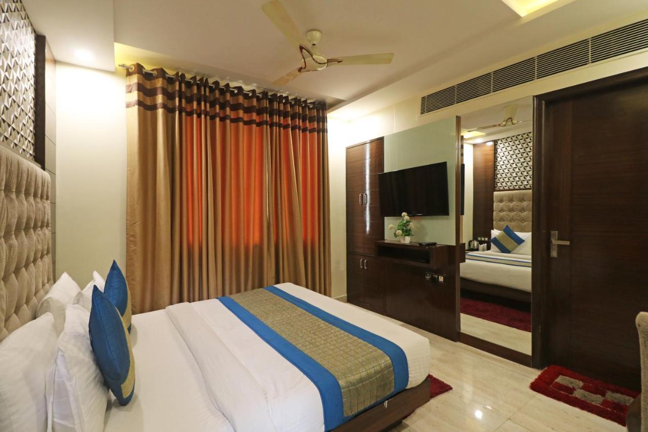Hotel Mannat International By Mannat نيودلهي المظهر الخارجي الصورة