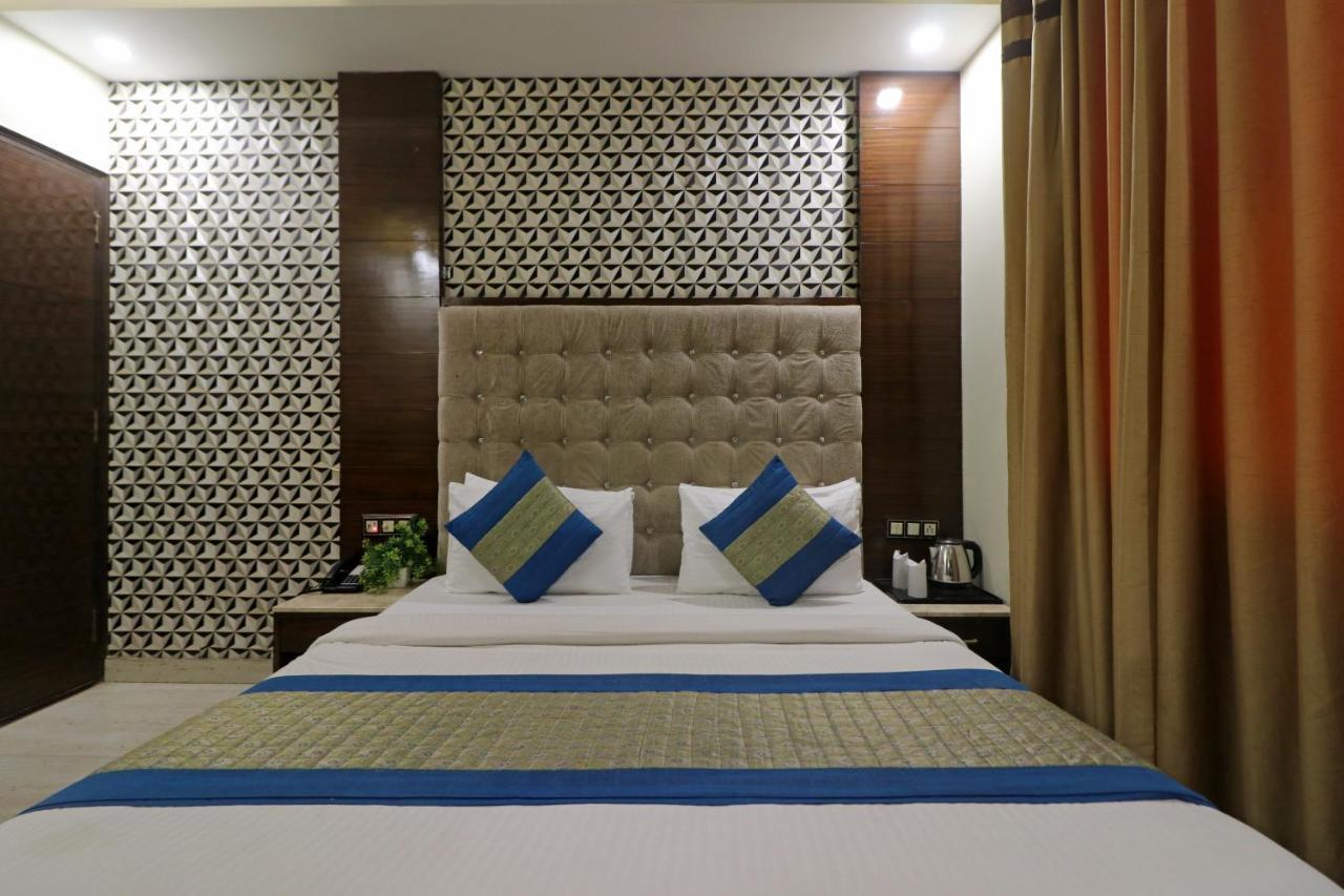 Hotel Mannat International By Mannat نيودلهي المظهر الخارجي الصورة
