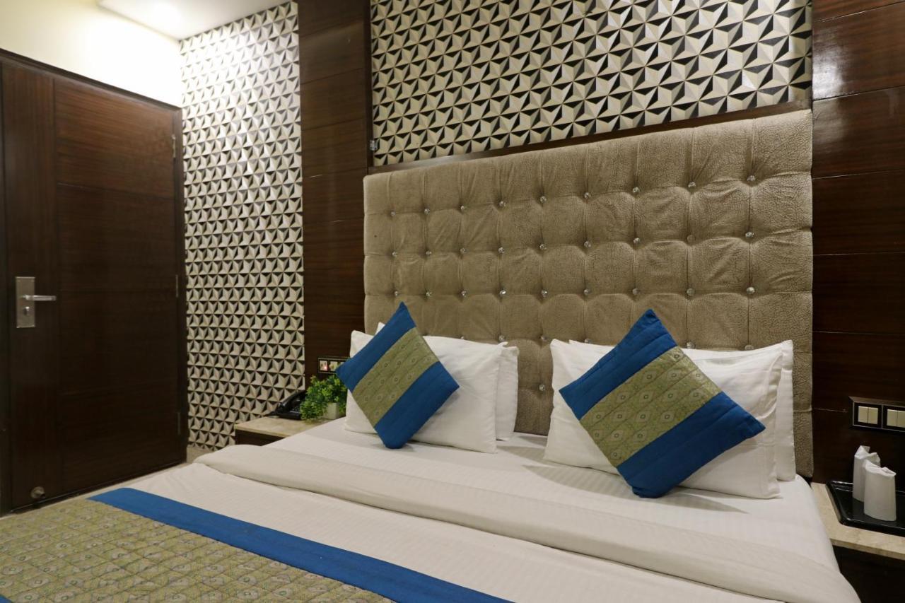 Hotel Mannat International By Mannat نيودلهي المظهر الخارجي الصورة