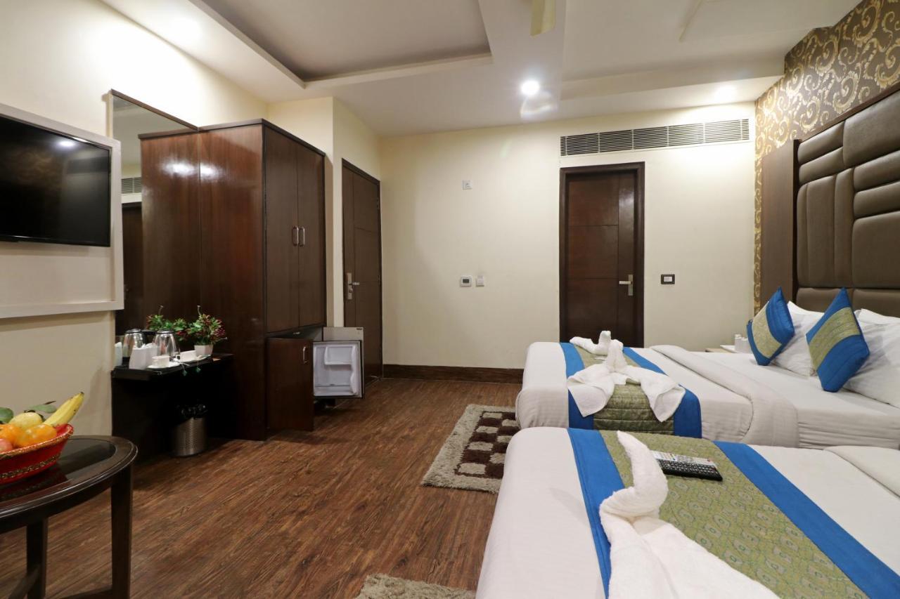 Hotel Mannat International By Mannat نيودلهي المظهر الخارجي الصورة