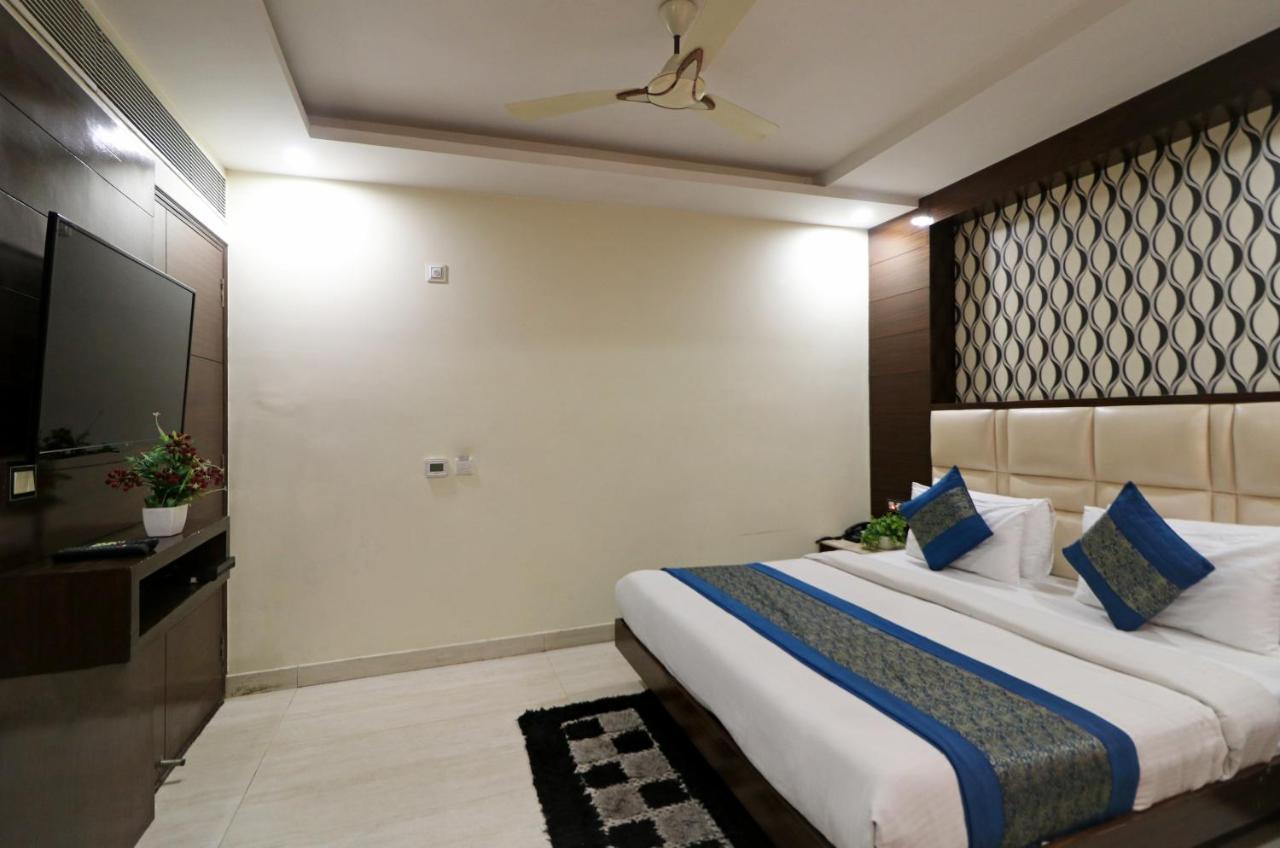 Hotel Mannat International By Mannat نيودلهي المظهر الخارجي الصورة