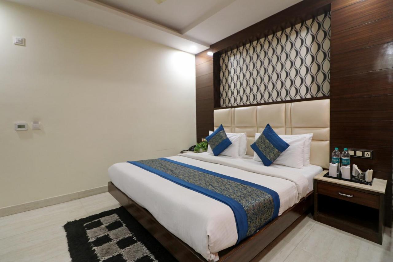 Hotel Mannat International By Mannat نيودلهي المظهر الخارجي الصورة